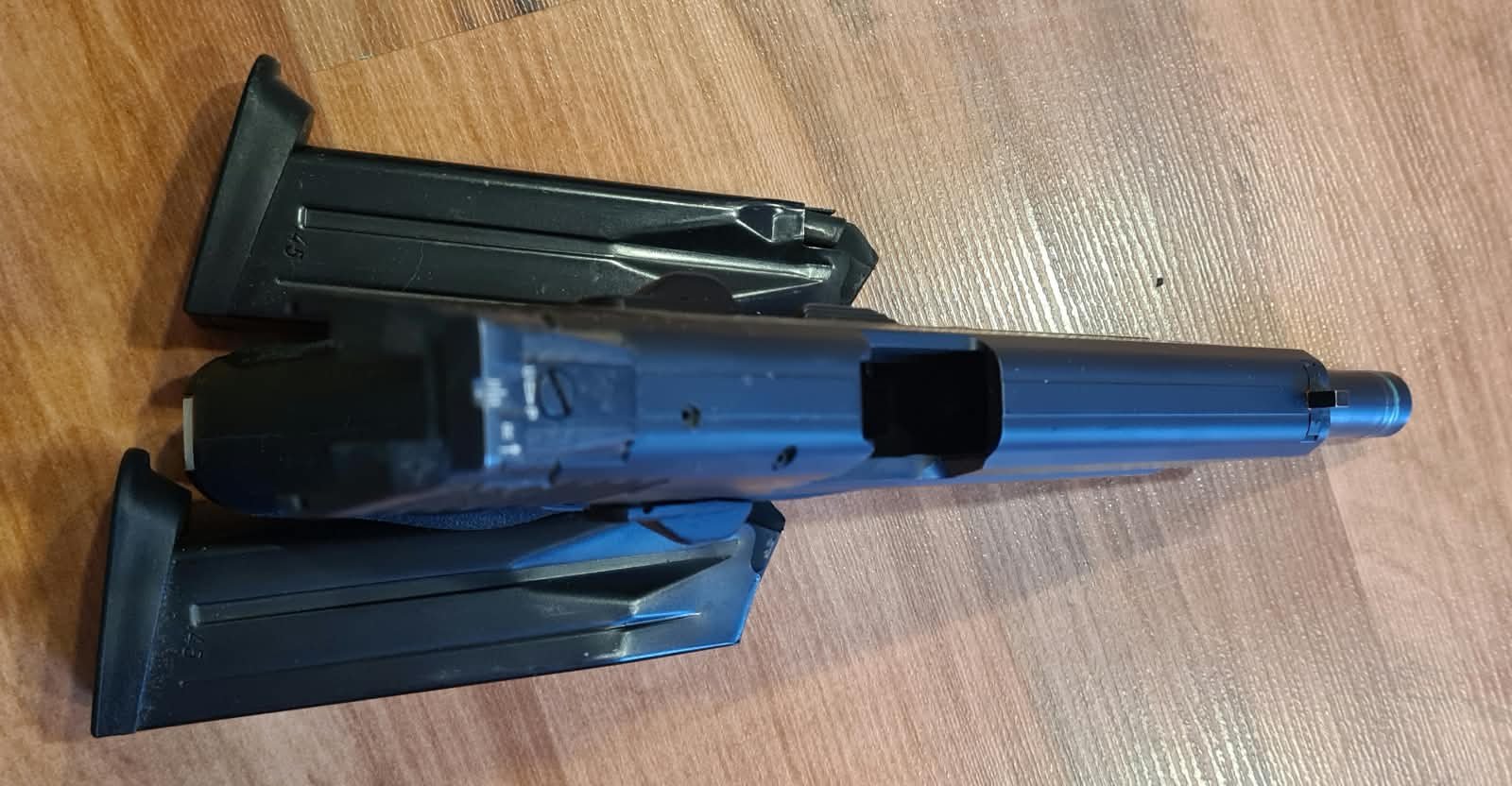 Heckler & Koch Pistole USP Elite Kaliber .45 Auto mit Wechselsystem 9x19mm im Koffer – Bild 9