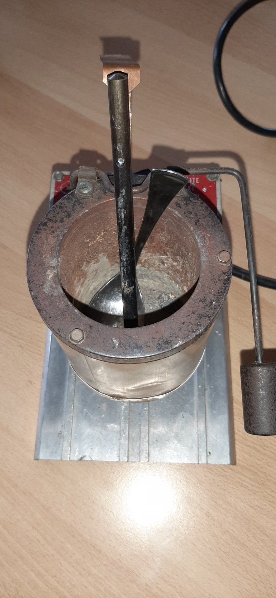 LEE Schmelzofen 220Volt – Bild 1