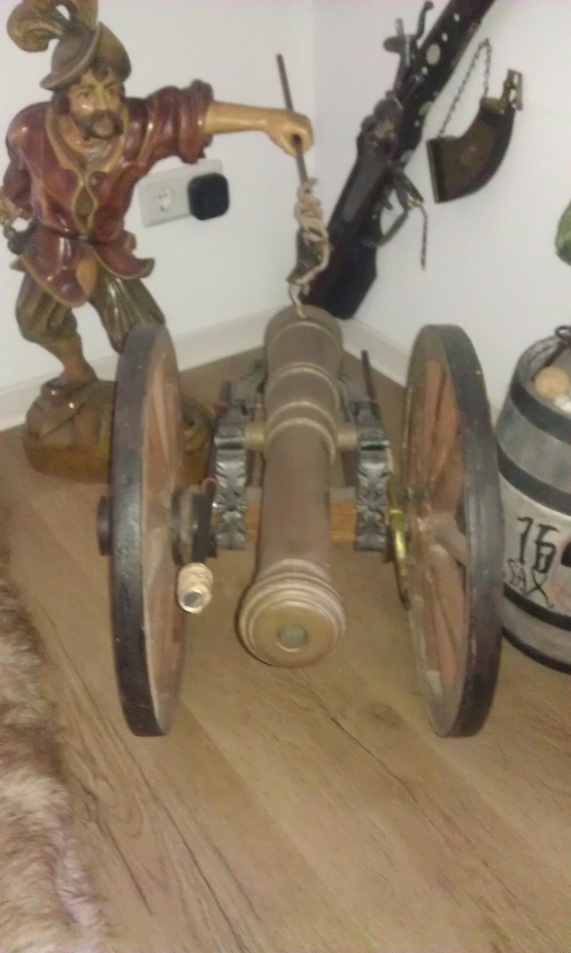 Große Kanone mit Figur 30 Jähriger Krieg – Bild 3