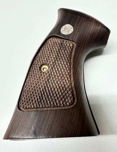 Original Smith & Wesson Holzgriffschalen – K/L-Rahmen Square Butt – Neuwertig! – Bild 2