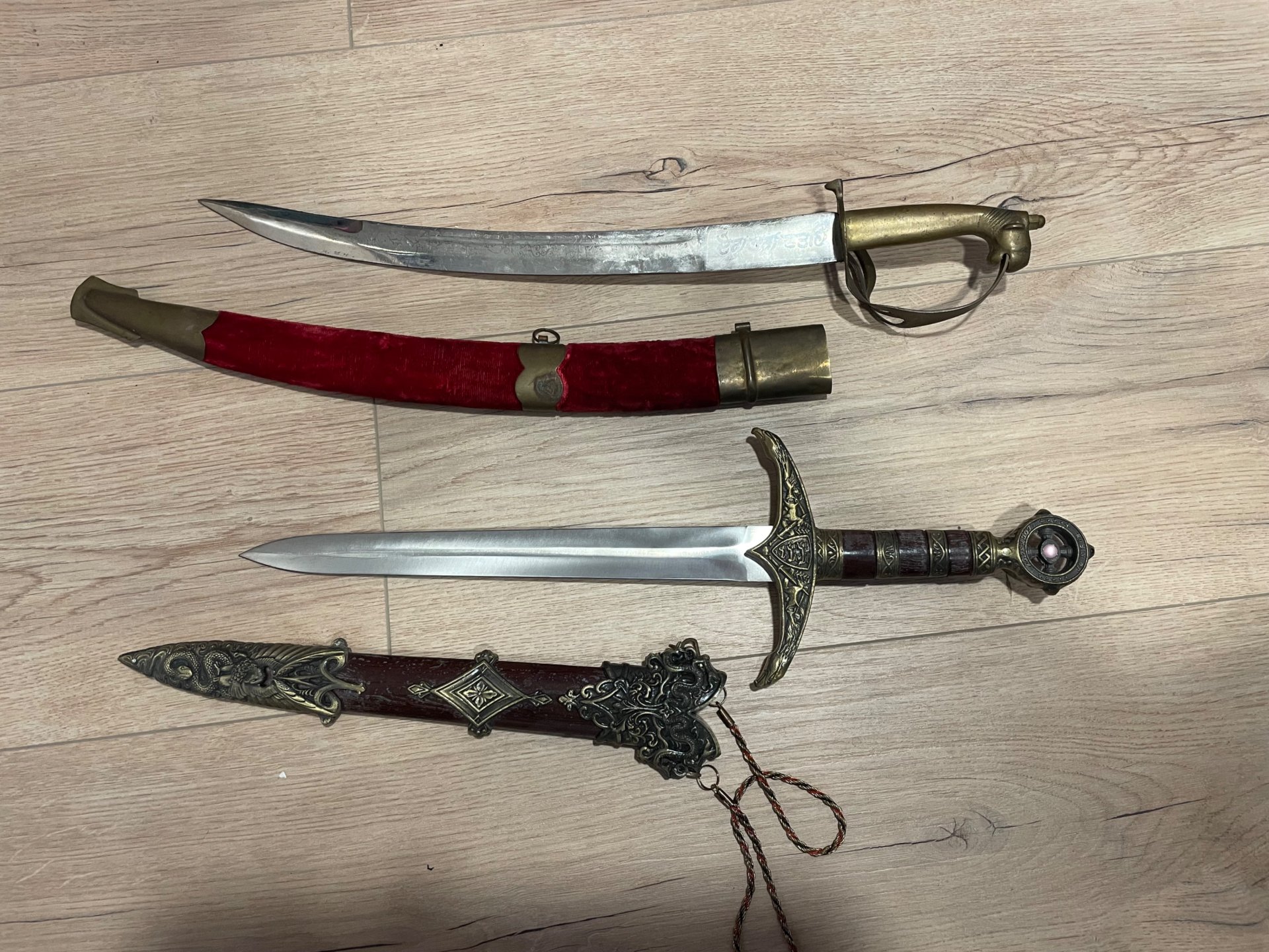 Zwei Deko Säbel Dolch Messer – Bild 1