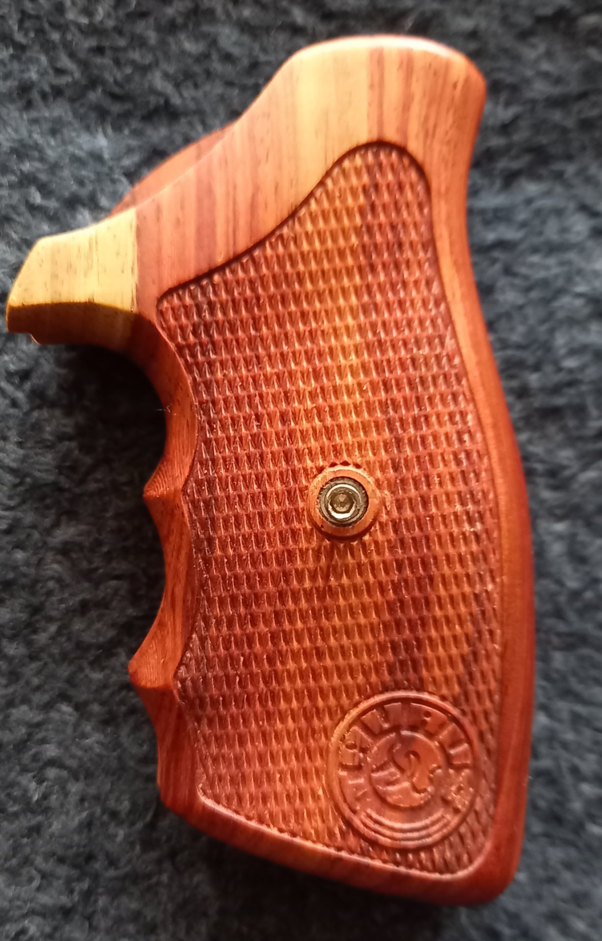 Griff für Taurus Revolver – Bild 2