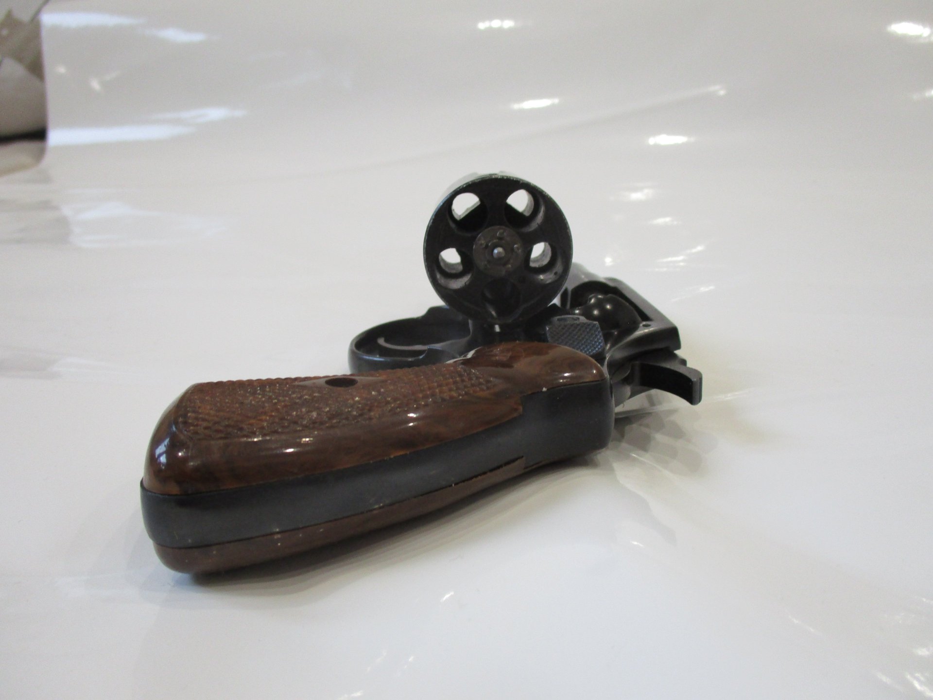 Schreckschussrevolver ME 9R PTB 203 Kal. 9mm – Bild 3