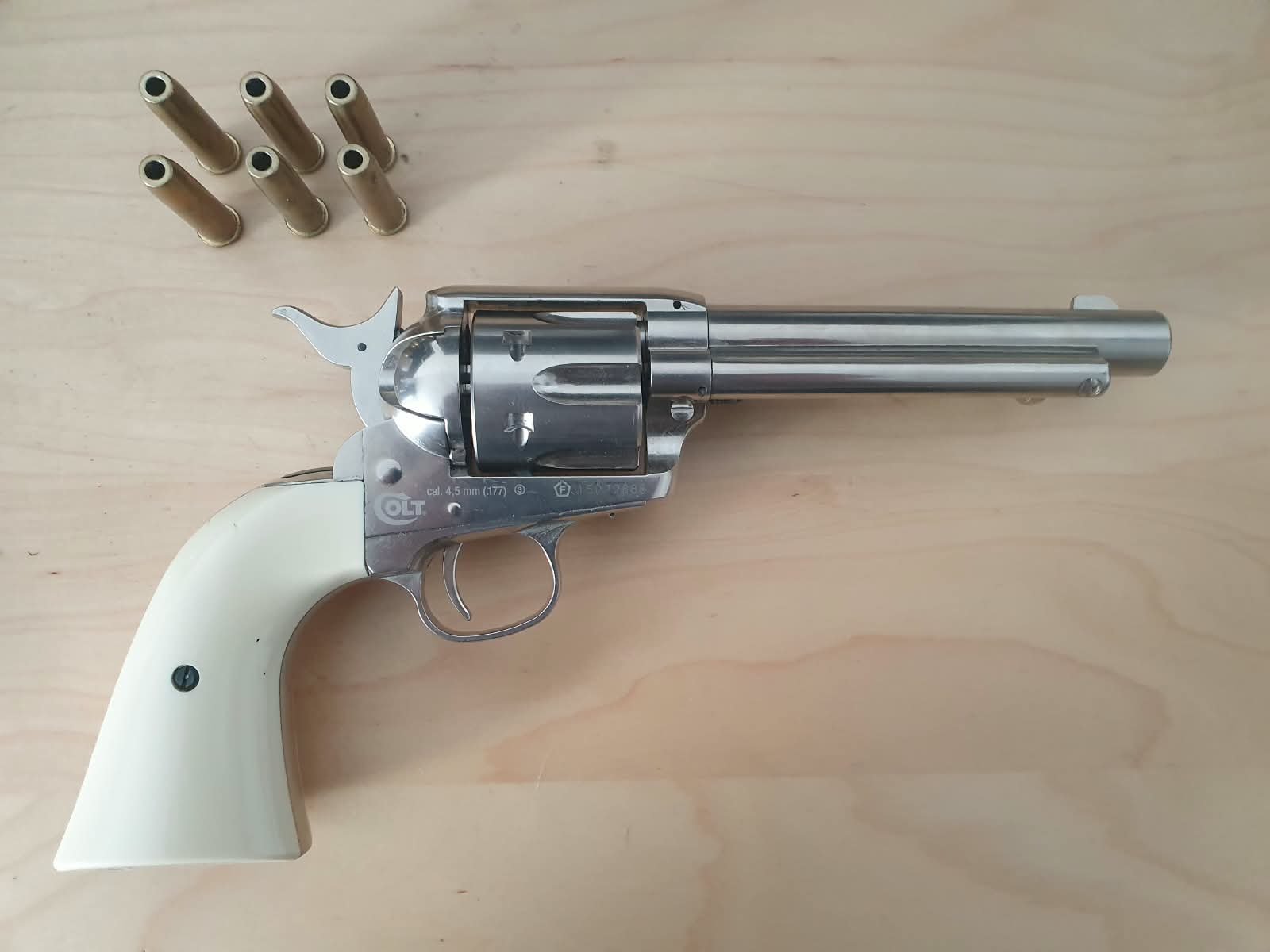 Vollmetall COLT SAA .45 Revolver * Nickel Finish * 4,5 mm – Bild 1