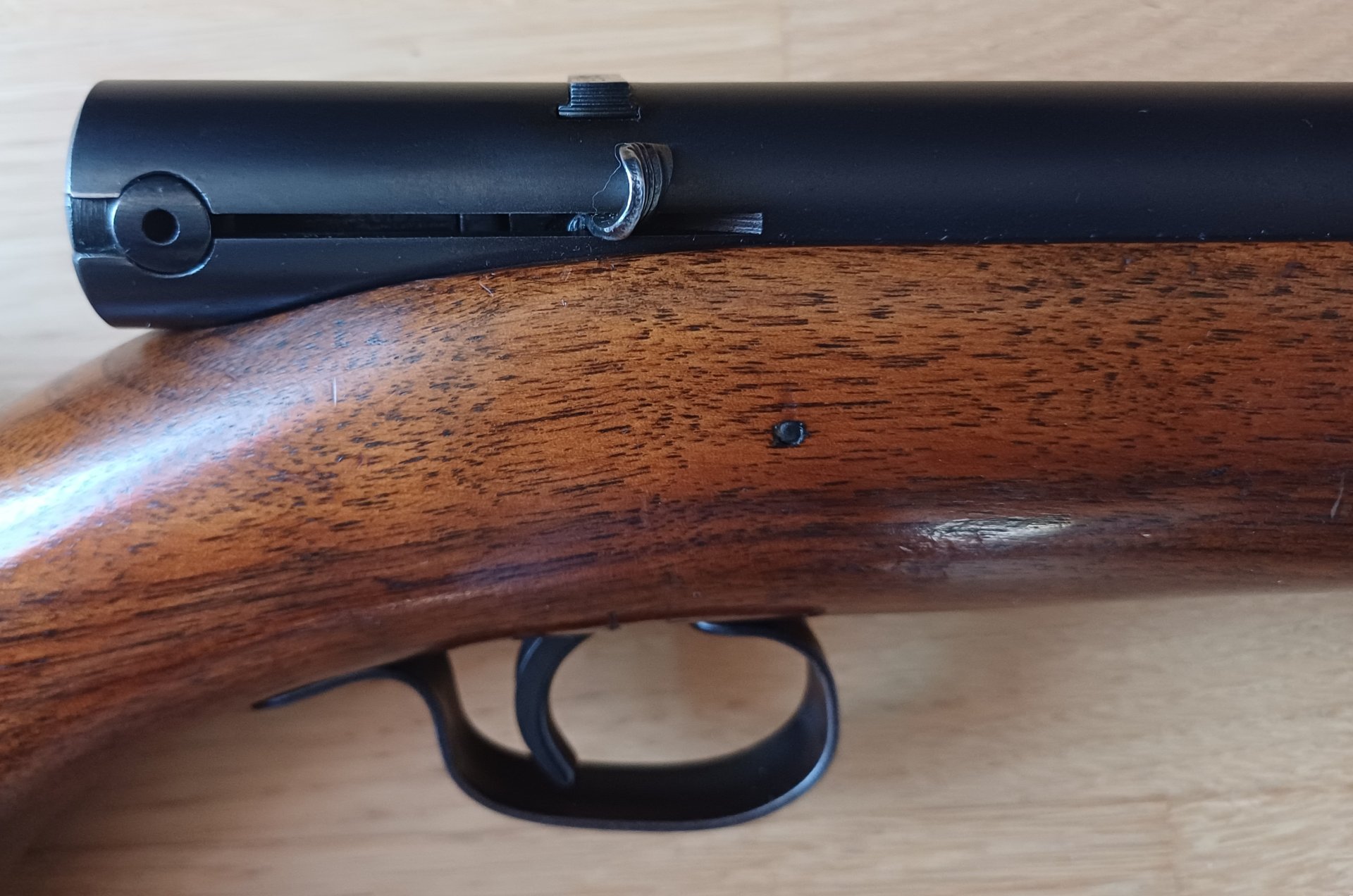 guterhaltene Winchester 74 - .22 kurz - aus dem Jahr 1949 - Selbstlader – Bild 4