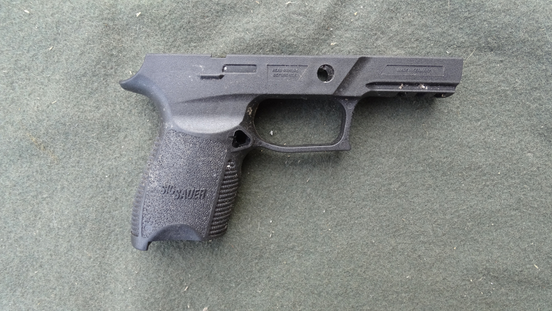 SigSauer Mod P250 . Orig. Griffmodel. Unbenutzt. Frei nach BKA Feststellung ! Neuwertig – Bild 1
