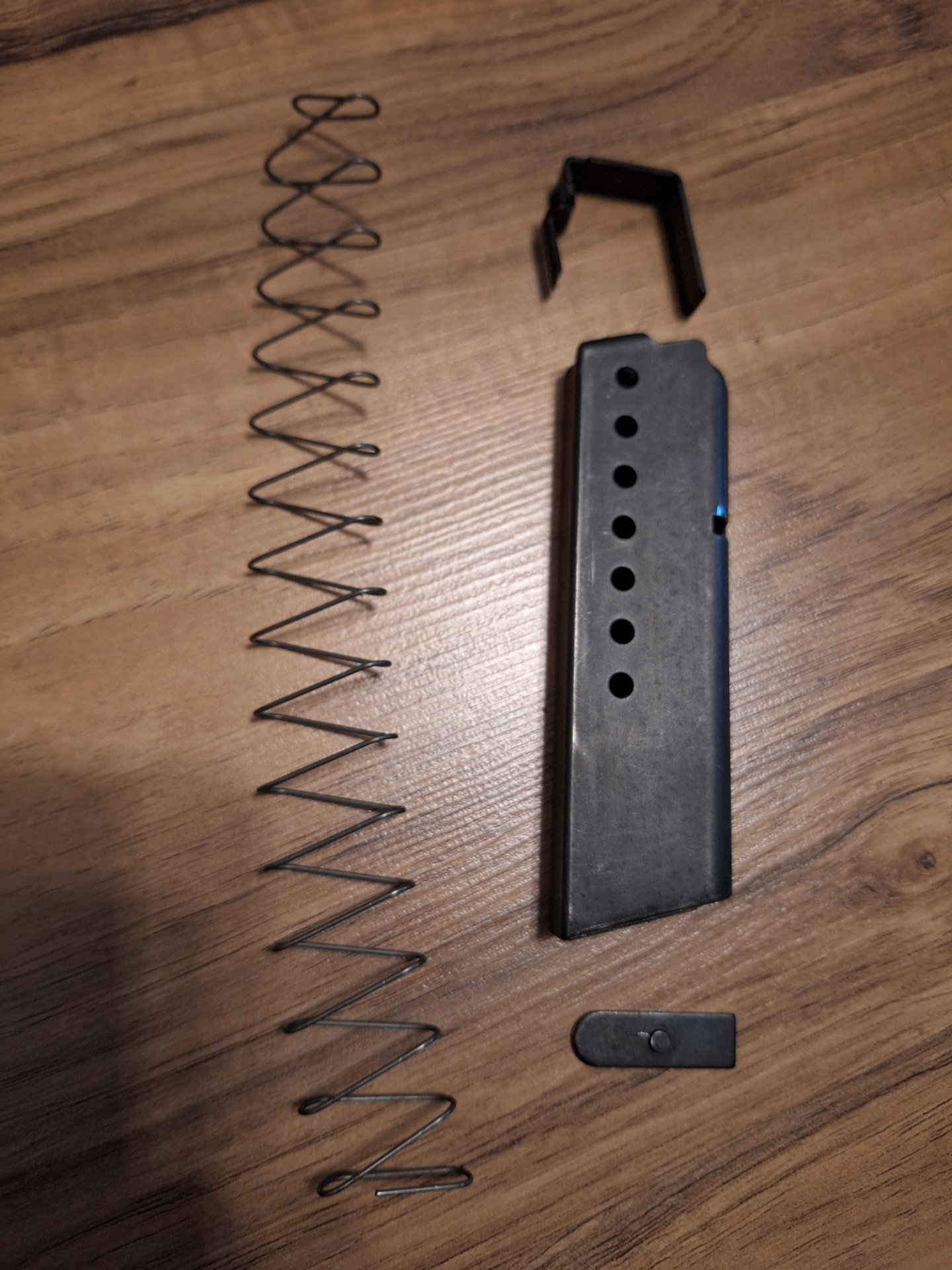Sig Sauer P6 Magazinteile 9mm – Bild 2