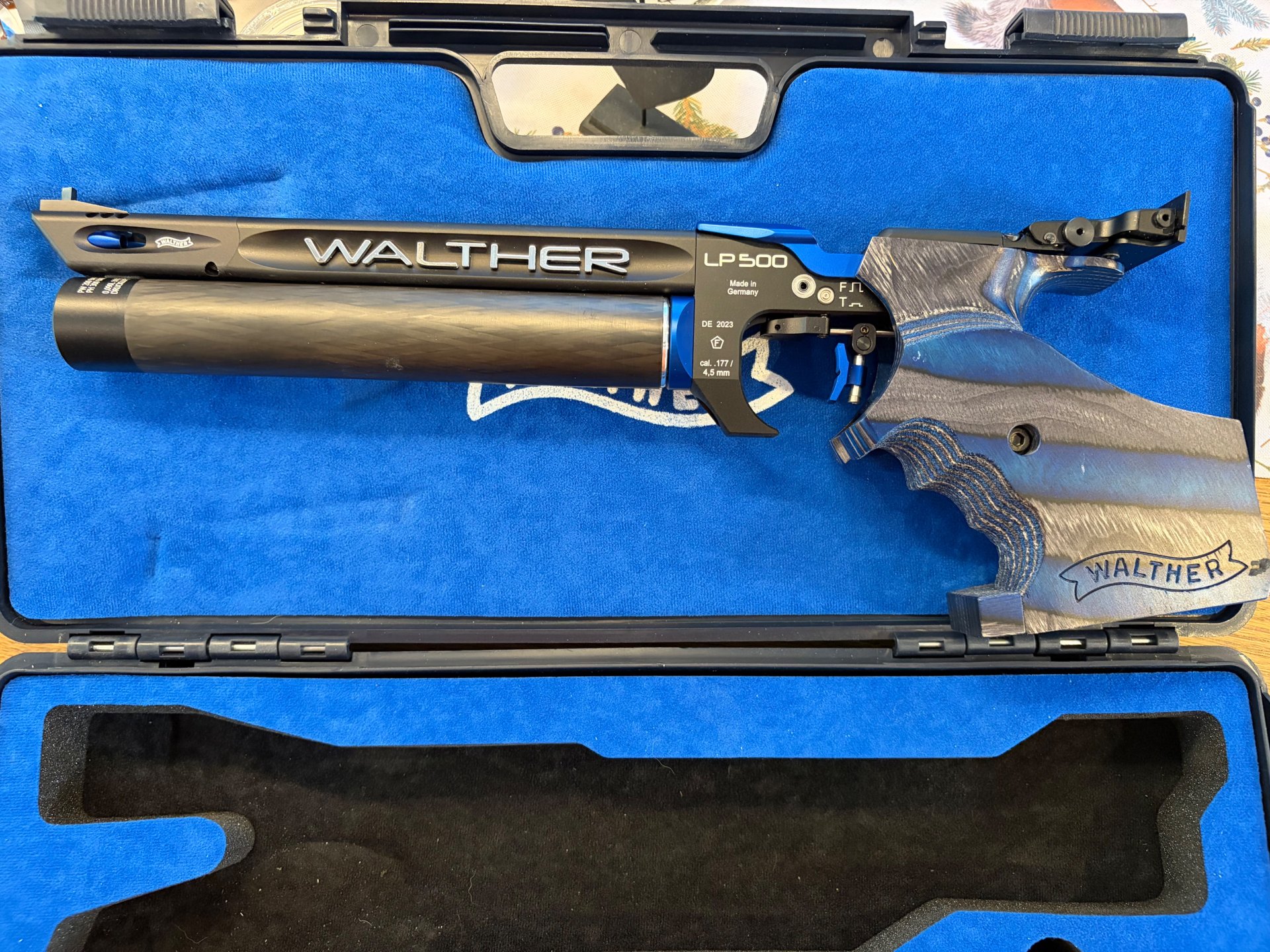 Matchpistole Walther LP 500 Meistermanufaktur Blau – Bild 2