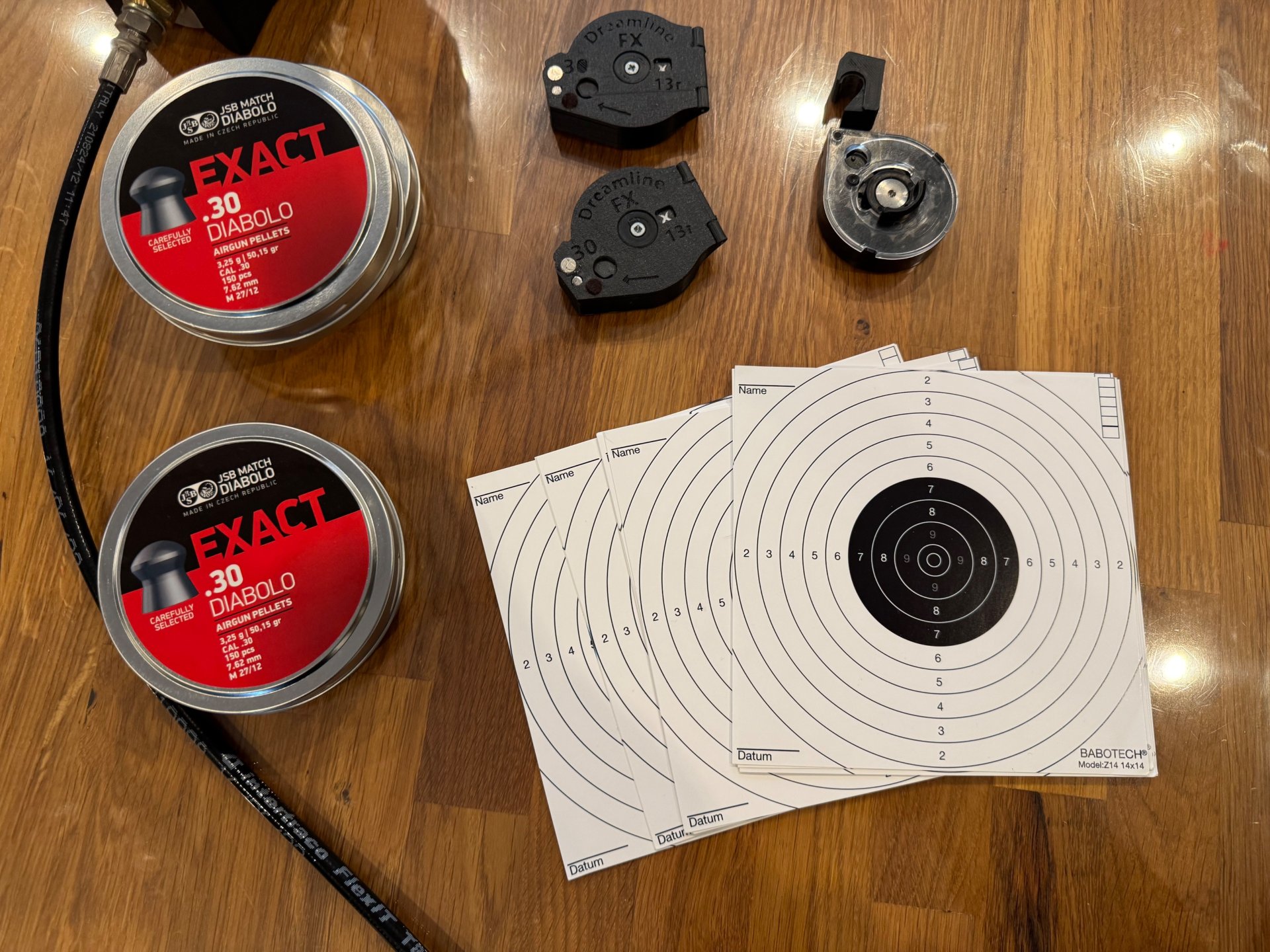 FX Dreamline Tactical Cal. 7,62 (.30) – Neuwertiges Komplettset inkl. WesHunter Optik, UTG Zweibein – Bild 4