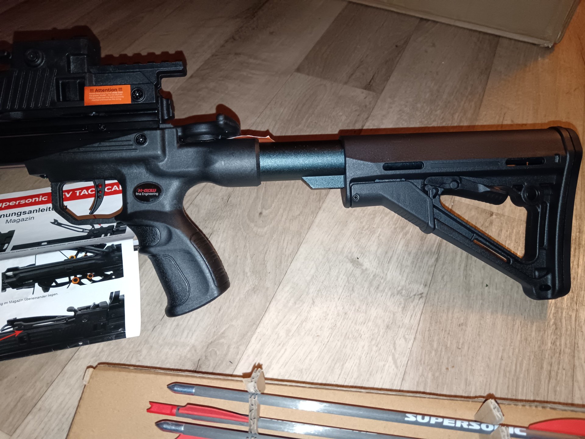 NEU! Supersonic Tactical + 35 Bolzen, 10 Jagdspitzen Pistolen -Magazin-Armbrust – Bild 3