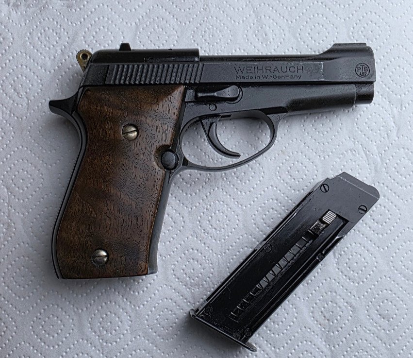 WEIHRAUCH HW 94 – PTB 467 – 9 mm R Knall – mit Bianchi-Holster – Bild 2