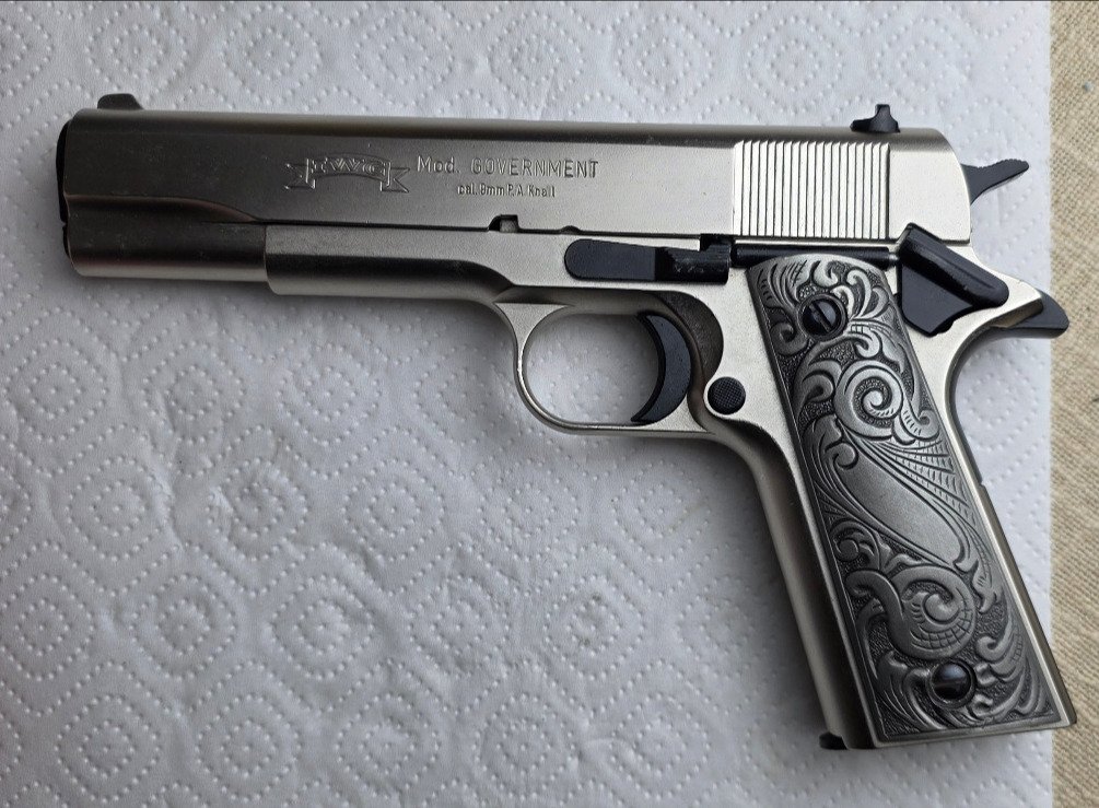 IWG GOVERNMENT – PTB 668 – 9 mm P.A.K. – verzierte Ausführung – Bild 1