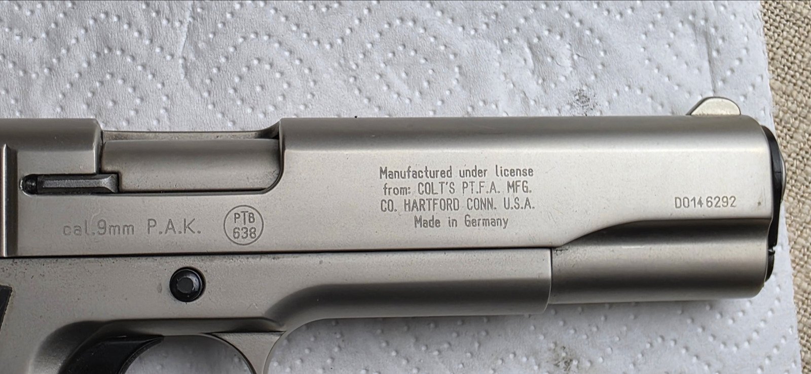 COLT GOVERNMENT 1911 A1 – PTB 638 – 9 mm P.A.K. – silberfarbene Ausführung – Bild 7