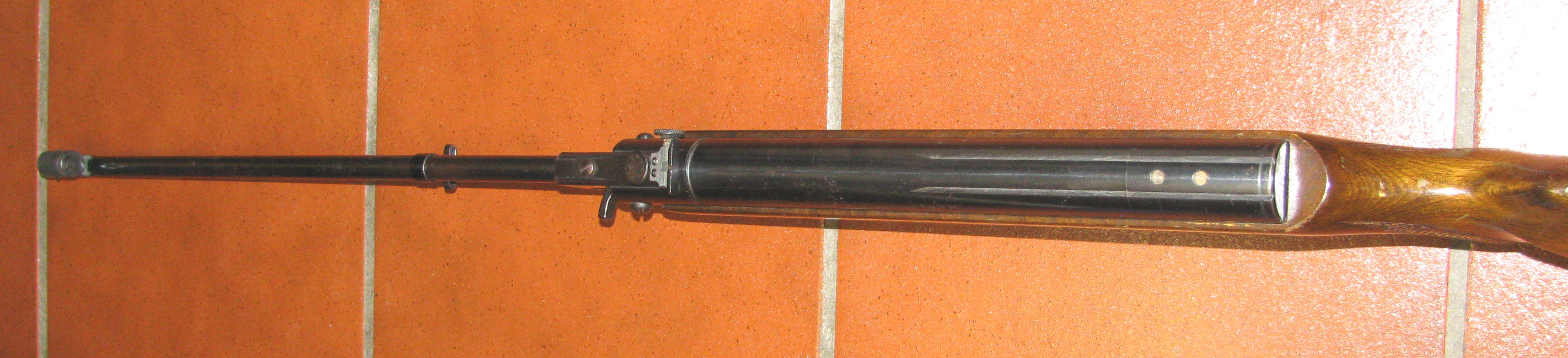 Altes BURGO Luftgewehr in Kal. 4,5mm mit der Nummer 124850 ohne F - Zeichen, lange vor 1970 – Bild 4