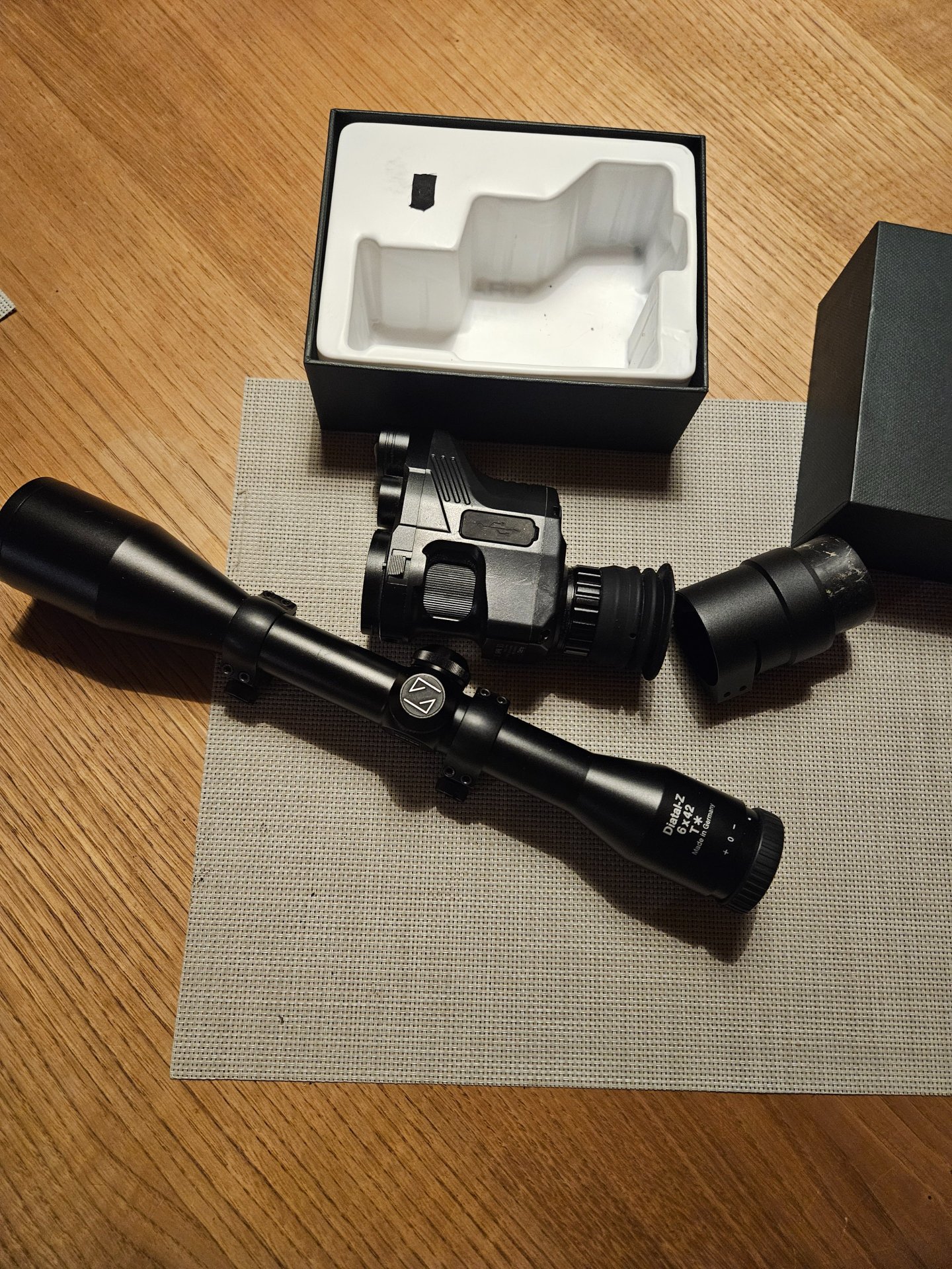 Komplettes Nachtjagd-Set: Zeiss Diatal-Z 6x42 T Zielfernrohr & Digitales Nachtsichtgerät PARD NV-007 – Bild 1