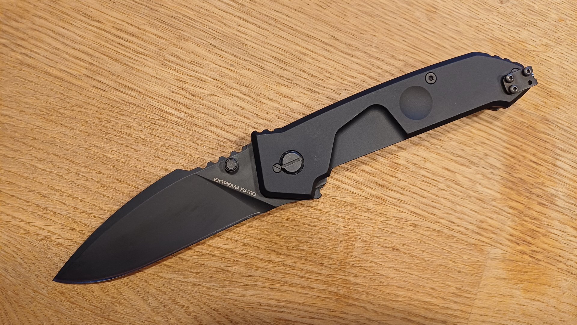 Extrema Ratio MF1 Black Vitrinenmodell – Bild 3