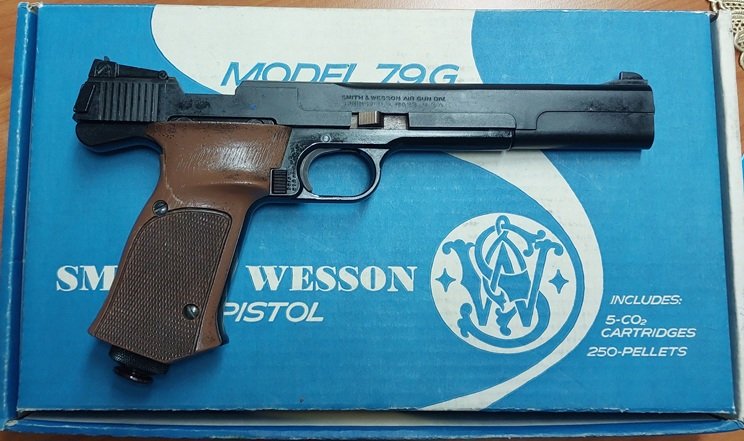 Original Smith & Wesson CO2-Pistole 79G – Bild 2