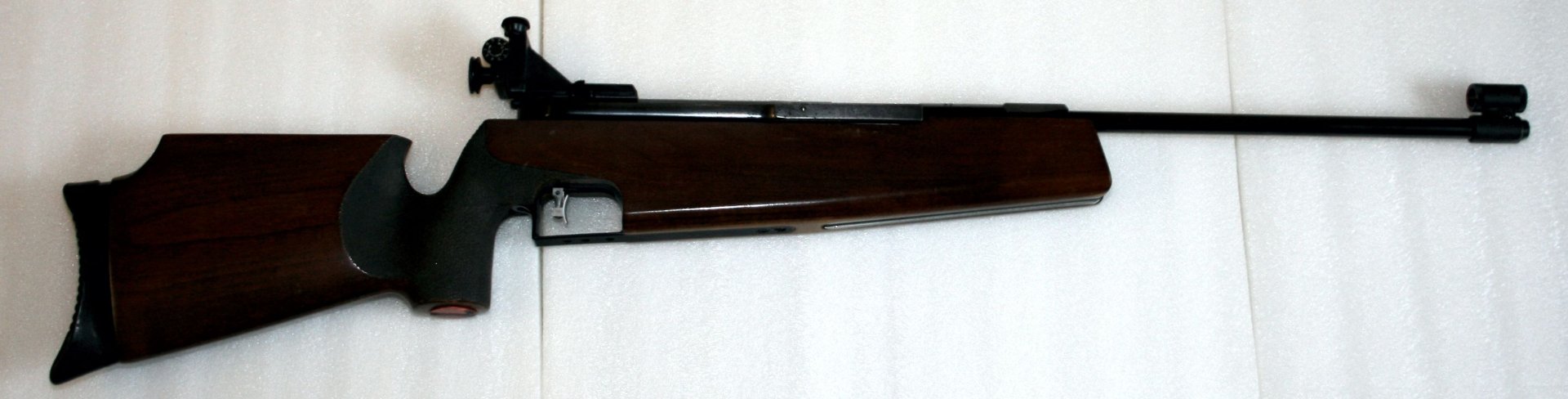 Feinwerkbau 300 Match-Luftgewehr – 4,5 mm – Voll funktionsfähig – Bild 1