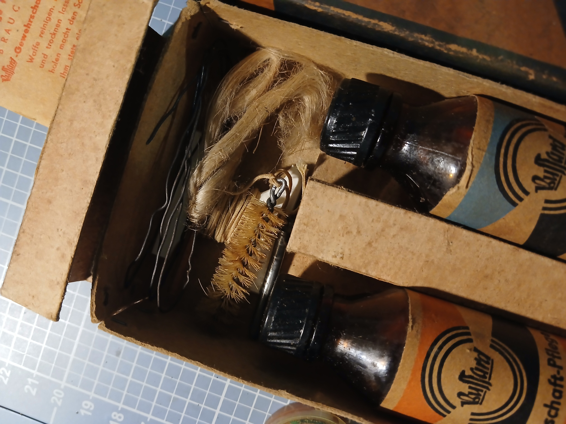 Bussard Waffen-Pflege Set komplett. – Bild 3
