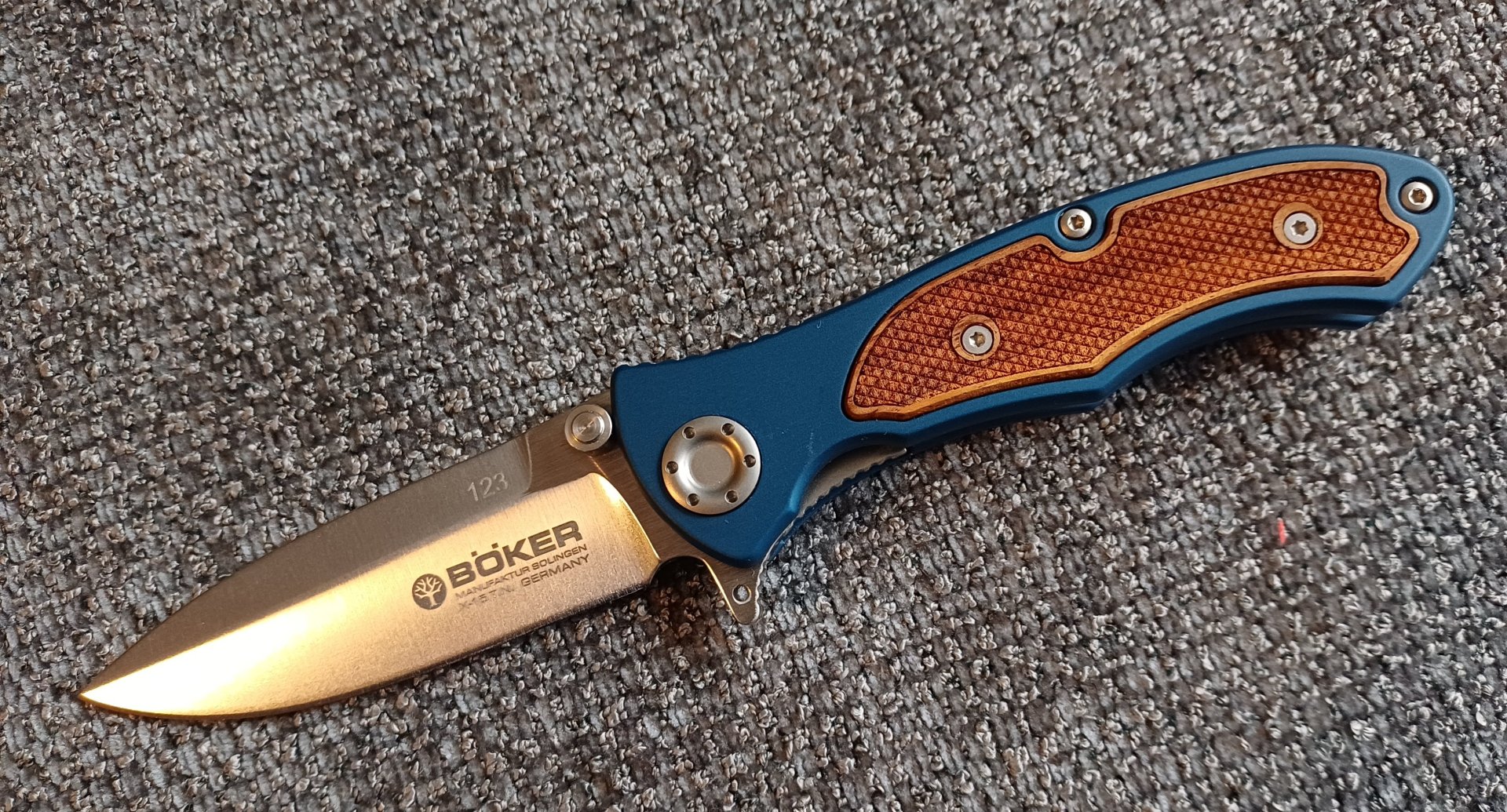 Böker Turbine II – Limitierte Facebook-Edition (Blau/Palisander) | SNR: 123/350 | MINT/OVP – Bild 2