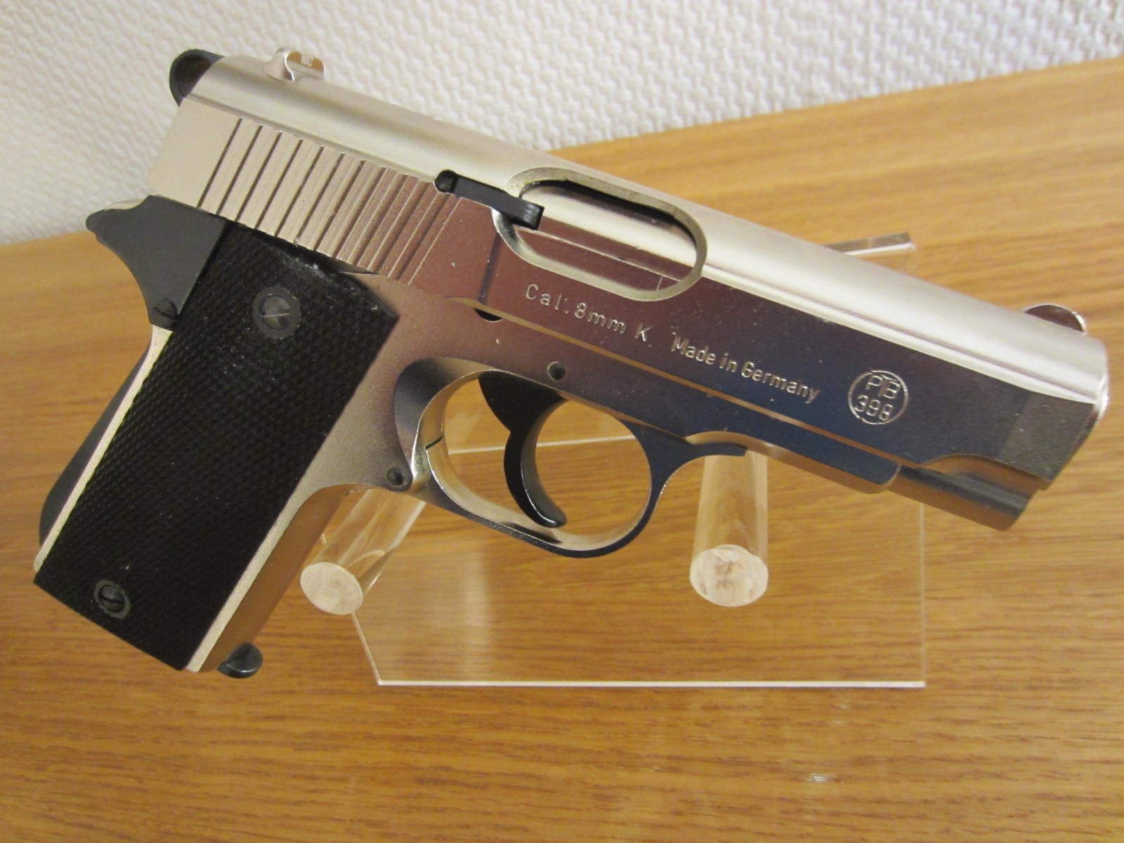 ERMA-IWC Officer, glanzvernickelt, Kaliber 8mm K, PTB 398 – Bild 3
