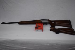 Blaser R93 mit Lochschaft 9,3x62 Ansitz Drückjagd Pistolengriffkäppchen – Keiler zweiter Hinterchaft