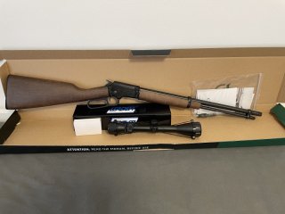 Chiappa UHR .22l.r. Gewinde, Komplettpaket