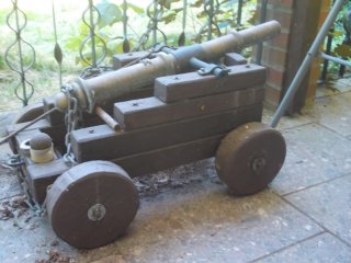 KANONE Vorderlader