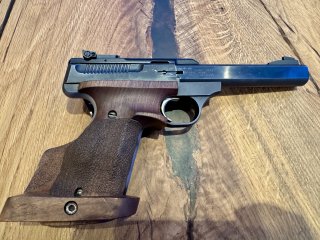 FN Browning Arms, Sportpistole Kaliber .22 l.r.
