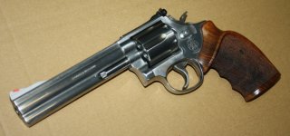 Match-Revolver Smith&Wesson Mod. 686-4 im Kal. .357 Mag. -aus gepflegtem Erstbesitz-