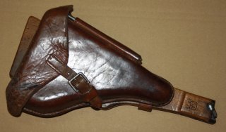 "Finnland-Kontrakt" Luger P08 "DWM" mit Holster, Brett + Zub. im Kal. 7,65mm Para -GELEGENHEIT-