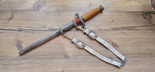 Früher Heeresdolch mit Steilgriff - Hersteller Henckels Solingen