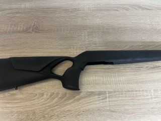 Links: Blaser R8 Professional Success Schaft