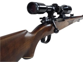 Stutzen 98 System im Kal. 243 Win mit Zeiss Optik bei taunus-waffen.de