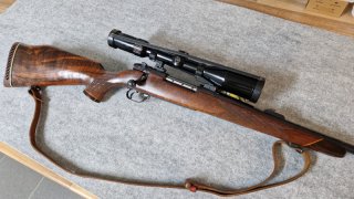 Weatherby Mark V DELUXE - 30-06 & B. Nickel Supra 3-10x52 auf Schwenkmontage
