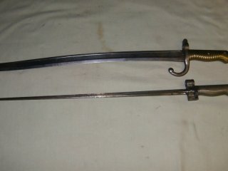2 französische Bayonette