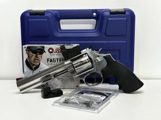 Smith & Wesson 686-6 Plus Revolver .357 Magnum 7 Schuss 6 Zoll offene Visierung OHNE Burris Fastfire