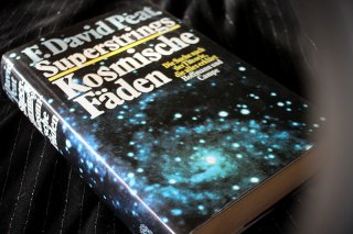 Superstrings Kosmische Fäden - Die Suche nach der Theorie die alles erklärt F. David Peat