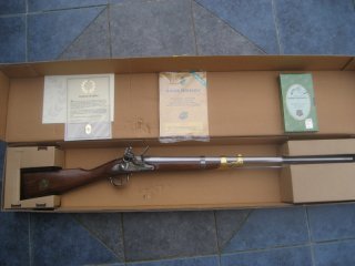 Husarenmuskete M1786, Steinschl. "Pedersoli" Sondermodell, neuw.