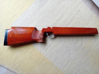 Schaft für Suhl M 150 gebraucht, unverbastelt, Original Matchschaft