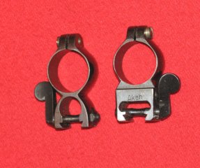 Zwei Stahl Montageteile von AKAH ZF / Zielfernrohr mit 22mm Rohrdurchmesser