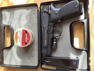 Walther P88 cal 8mm