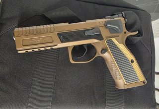 Phoenix Drake Production Q Dunkelbraun 9mm Luger