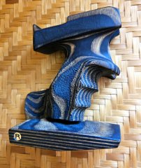 *RINK SCHICHTHOLZGRIFF BLAU/GRAU FÜR EINE PARDINI SP 22 *NEUWERTIG*