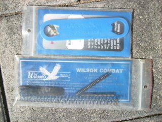 Wilson komplett Federnsatz für Colt 1911er Combat und baugleiche Modelle mit Barrel – Lauf Bushing S