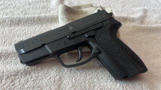 SIG SP 2340 Pistole im Kaliber .357 SIG