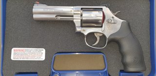 Smith & Wesson M 686-6 4,25“ im Kal. 357Mag