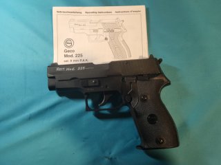 Neuwertige GECO Pistole Mod. 225, Cal. 9mm PAK