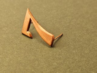 Zahl sieben zu Schweizer Armee Tschako M1888 goldfarbig
