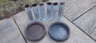 2 x Teile Bakelit Dose für Leuchtmunition = 6 x Signalmunition WK2